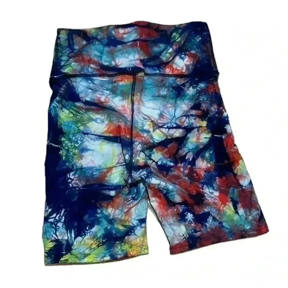 ZUMBA WORLDWIDE TIE DYE HIGH WAISTED BIKER SHORT Size Spicy - Picture 2 of 4